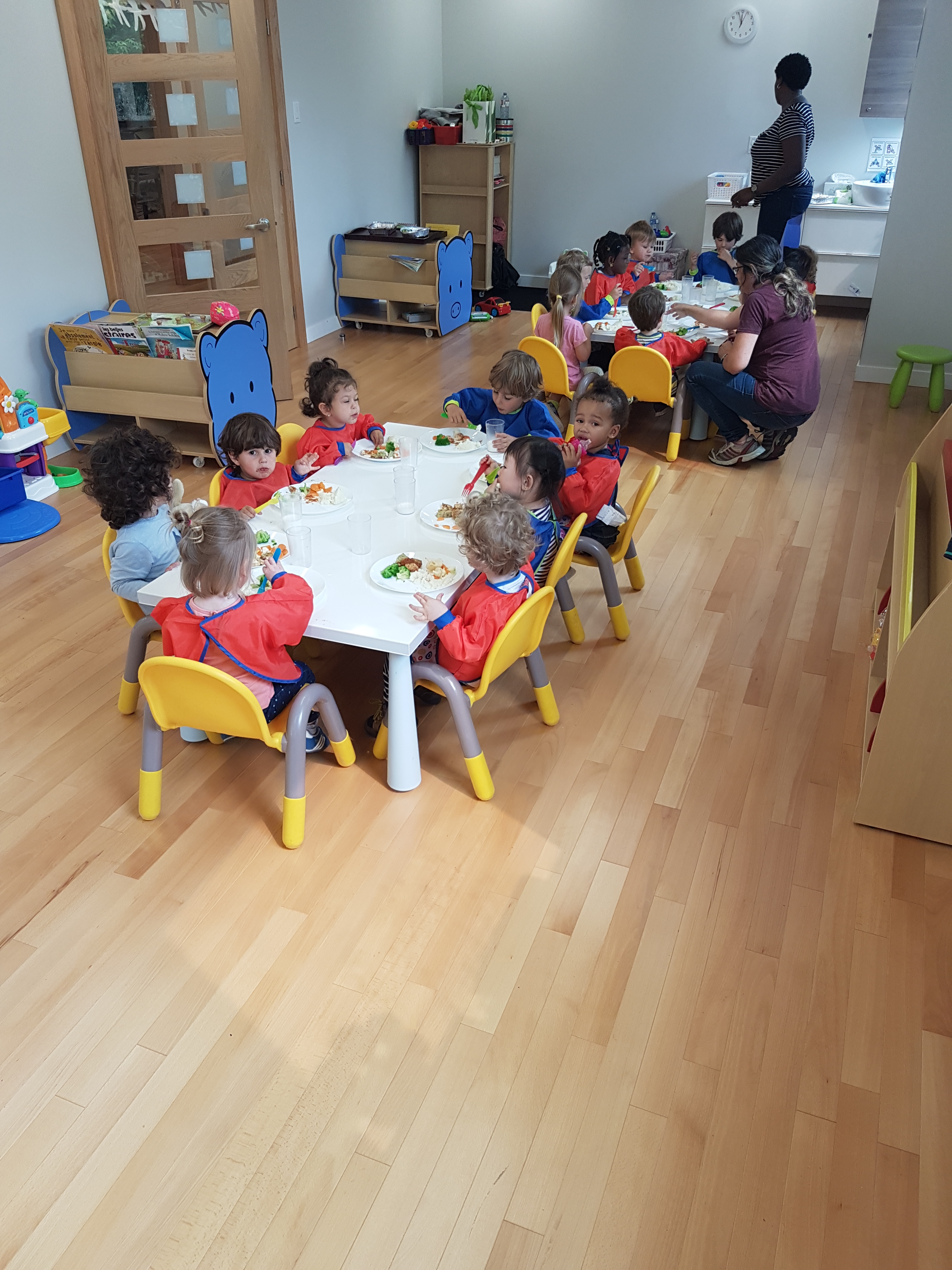 Atelier en classe avec les éducatrices